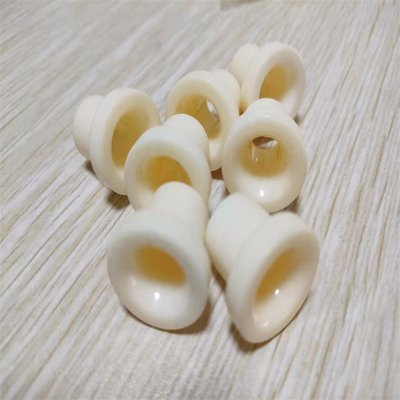 Het yttrium stabiliseerde de Ceramische Alumina Weerstand van de Pijpen3.9g/cm3 Corrosie
