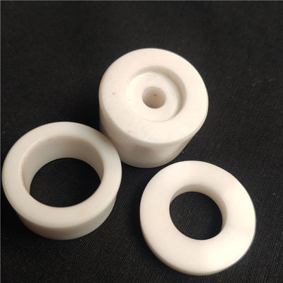 Verschillende Alumina van de de Weerstands Hoge Zuiverheid van de Grootteslijtage Ceramische Ring