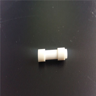 Het machinebewerkbare 550MPa-Gele Wit van Zirconiumdioxyde Ceramische Staven 3.9g/Cm3