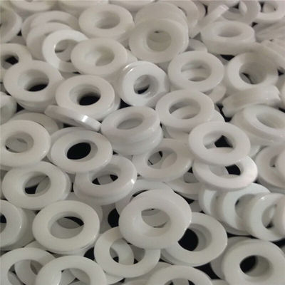 CNC van de het Zirconiumdioxyde Ceramische Schacht van de Machine Fijne Verwerking 400C Witte het Zirconiumdioxyde Ceramische Speld