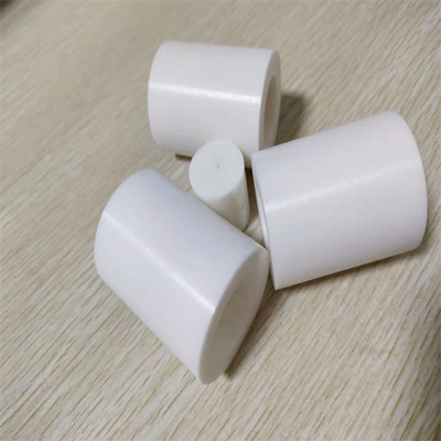 De Slijtageweerstand van zirconiumdioxyde Ceramische Buizen voor het Mengapparaatrol van de Balmolen